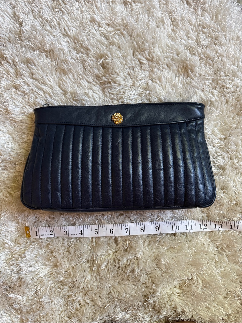 Vintage Amanda Smith Leather Clutch - Picture 12 of 17